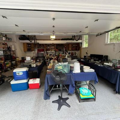 Sale Photo Thumbnail #377: Garage
