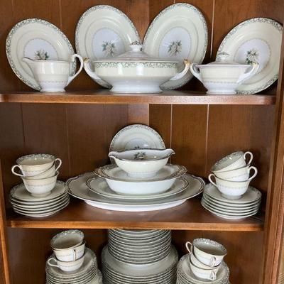 Elegant noritake japan fine china complete service for 12