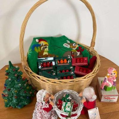 Vintage christmas decor collectibles lot