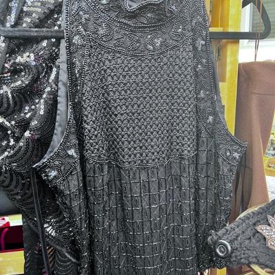 BEADED CUT AWAY TOP