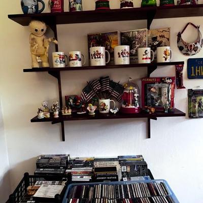 CD'S & VHS 