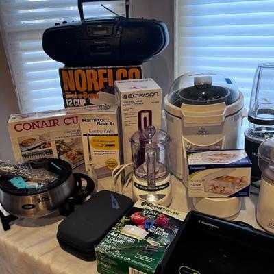 NEW IN BOX KITCHEN ITEMS
