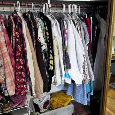 Sale Photo Thumbnail #130: CLOTHING AND SHOES