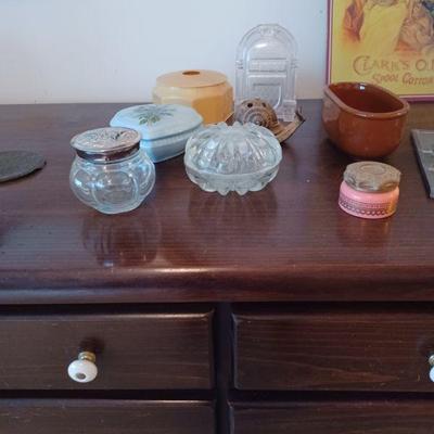 Dresser boxes