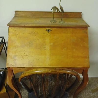 Slant front  ladies desk