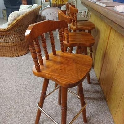 Bar stool