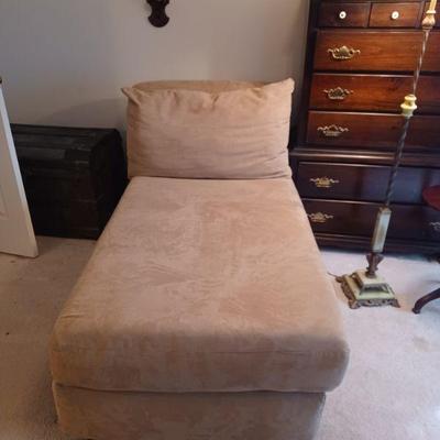 Lounge sofa