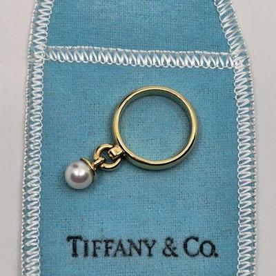 Tiffany & Co. 18K Gold Akoyo Pearl Knock Ring