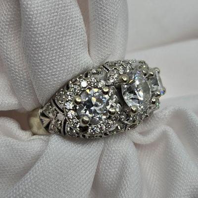 14K Ladies Diamond Cluster Ring