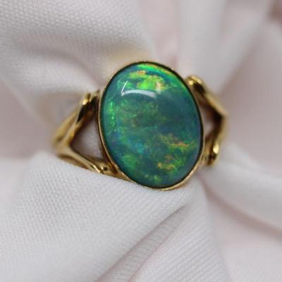 18K Yellow Gold Australian Opal Ring