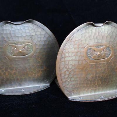 Pair Of Roycroft Hammered Copper Owl Bookends