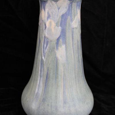 Anna Frances Simpson, Newcomb Pottery Vase