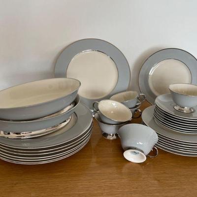 Flintridge USA Brookmere 8 Setting China