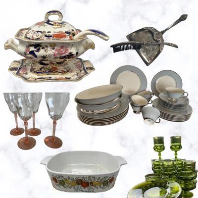 Examples of fine china and dishes on this sale