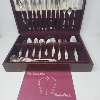 1950's Nobility Silverplate Flatware Service For 8