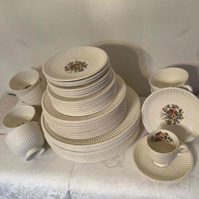 8 Place Setting of Vintage Wedgwood Conway