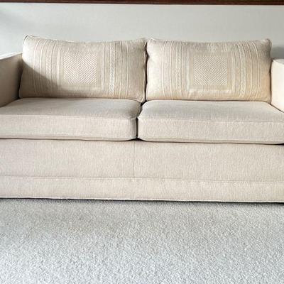 Frederick & Nelson Creamy White Love Seat