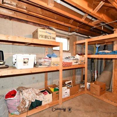 752 storage room