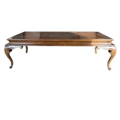 Lot 006  
Queen Anne Style Cocktail Table