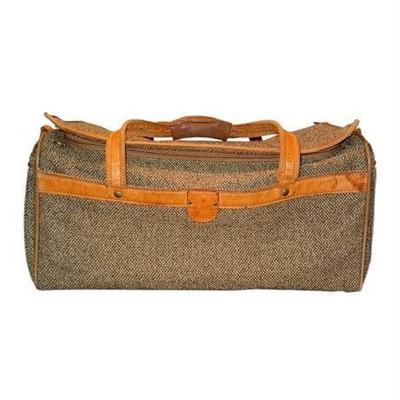 Lot 101-001   Vintage Hartman Luggage Tweed and Leather Duffle Bag