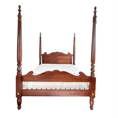 Lot 050-279   
Four Poster Queen Bed