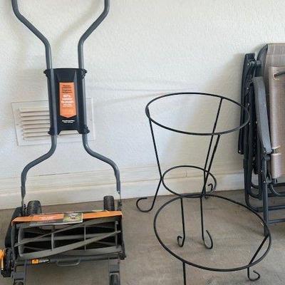 Fiskars 18" Push Lawnmower