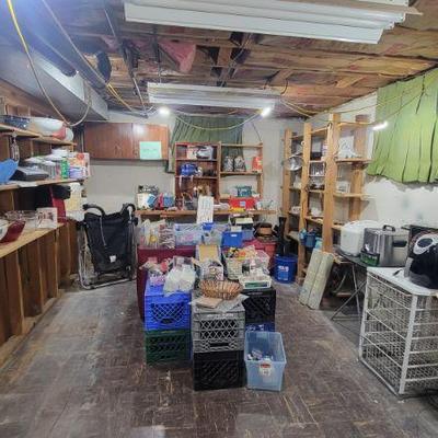 Estate sale photo