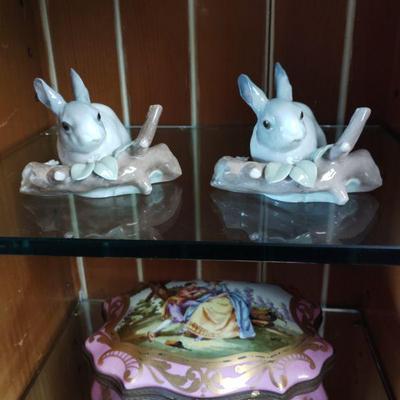 LLADRO rabbit figurines