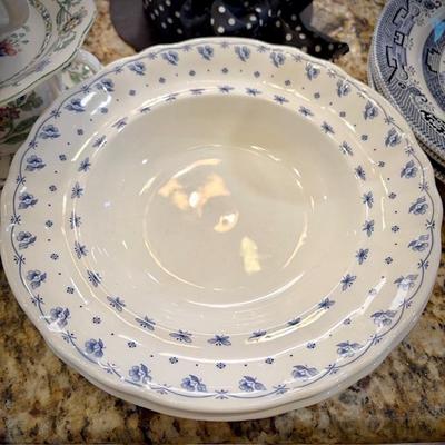 Pontesa "PNT12" soup bowls from Spain