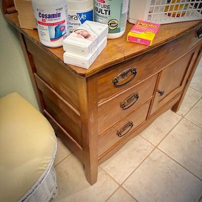 Antique wash stand