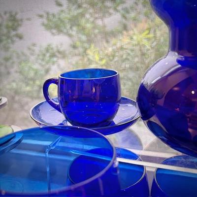 Vintage cobalt blue glass - pair of tea cups
