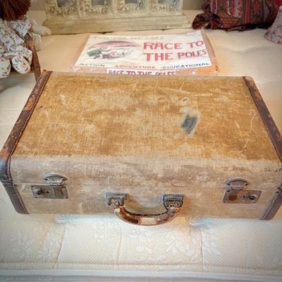 Antique ladies suitcase