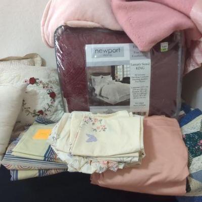 Newport Home King Quilt And Pillow Cover, Unique Throw Pillows, Sheets, Wool Blanket
