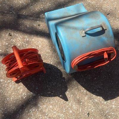 Lloyds Porta-dryer And Extension Cord
