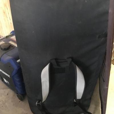rock climbing crash pad