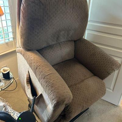 Lift chair