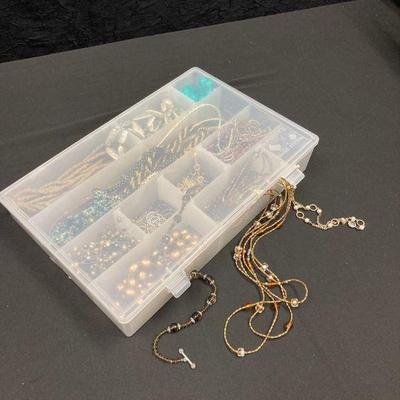 Ct725 mystery lot jewelry box
