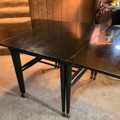 Black drop leaf table