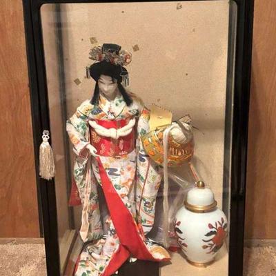 Vintage japanese kimono dolls other items