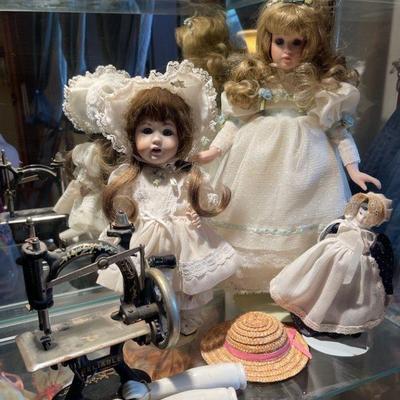 Collectible dolls other accessories