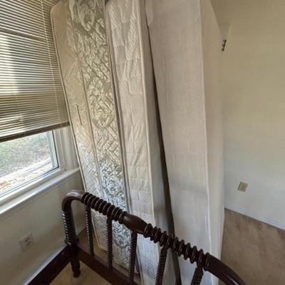 2 new twin mattress/box springs 