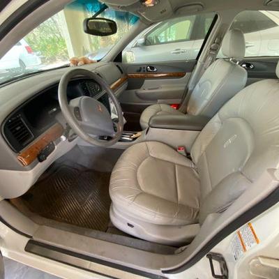 Lincoln interior
