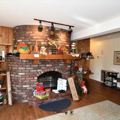 320 family room