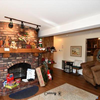 319 family room