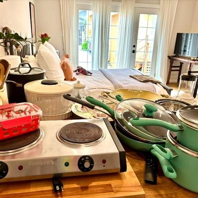Cuisinart countertop double burner, kitchenware