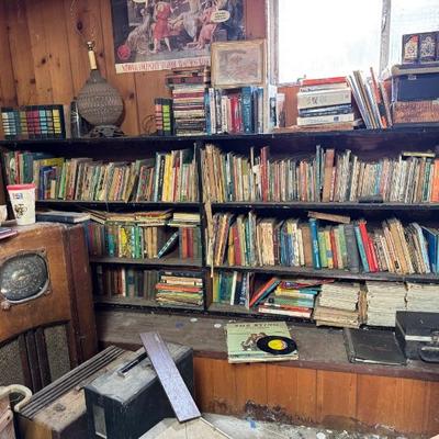 Estate sale photo