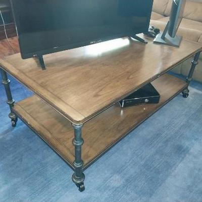 https://auctions4america.proxibid.com/Auctions-4-America/Boca-Raton-Estate-Auction/event-catalog/275371?p=3&sort=0#cnTb