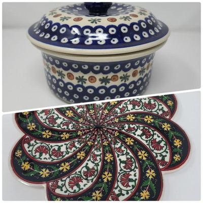 BOLESLAWIEC POLISH Pottery & Turkish Trivet