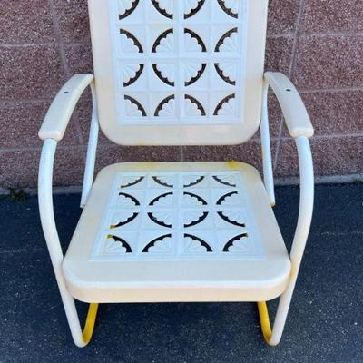 Vintage Starburst Pie Springer Metal Patio Chair