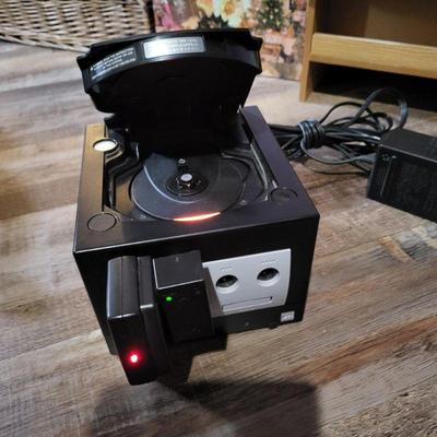 Nintendo Game Cube & Games Bundle
